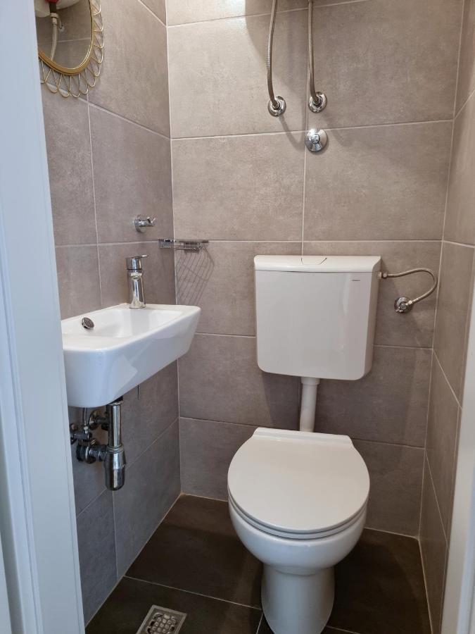 Apartment Tica Омиш Экстерьер фото